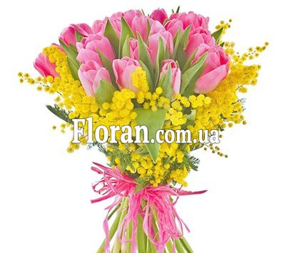 Гарний букет 8 березня