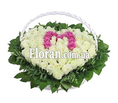 Оригінальна композиція з квітів