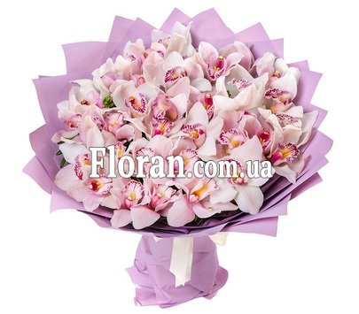 Шикарний букет з орхідей