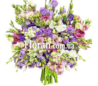 Большой букет из эустомы