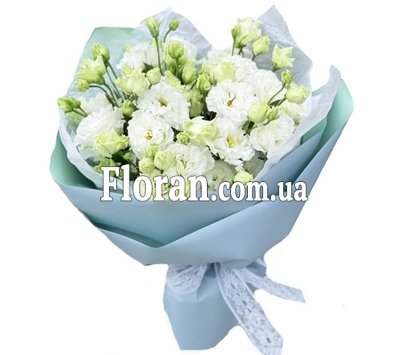 White eustoma bouquet