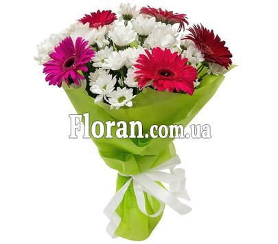 Букет з білих хризантем і гербер