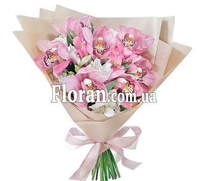 Bouquet of orchids and alstroemerias