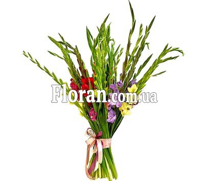 Букет з різнокольорових гладіолусів