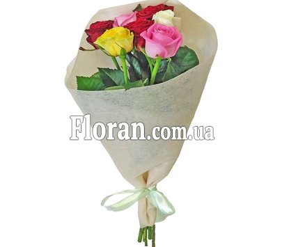 Bouquet of seven roses