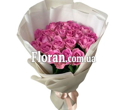 Букет розовых цветов