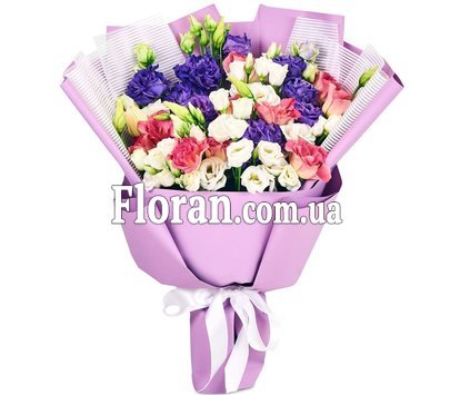 Букет із лізіантусом