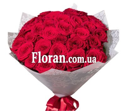 Квіти червоні троянди