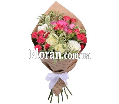 Короткий букет квітів