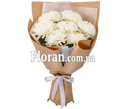 Крупные хризантемы в крафте