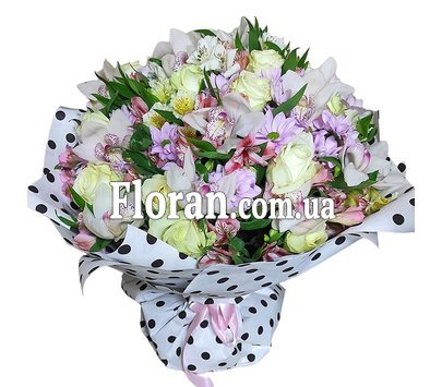 Оригінальний квітковий букет