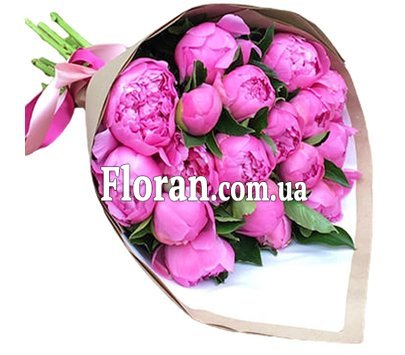 Півонії в букеті