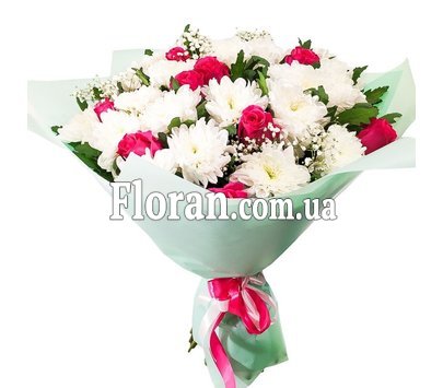 Троянди з хризантемами