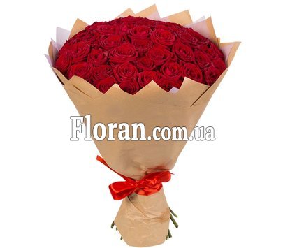 Розы в крафт бумаге