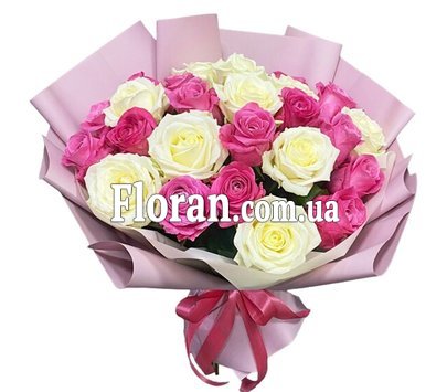 Белые и розовые розы Эквадор