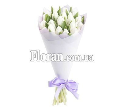 Белые тюльпаны в букете