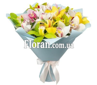 Букет із цимбідіум