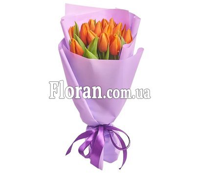 Букет из оранжевых тюльпанов