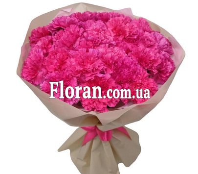 Диантусы в букете