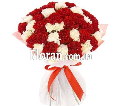 Диантусы в букете