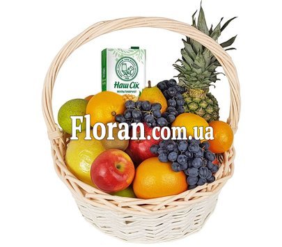 Фруктовая корзина с соком