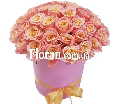 Коробка з троянд Міс Піггі