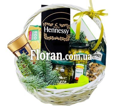 New Year's luxury gift basket