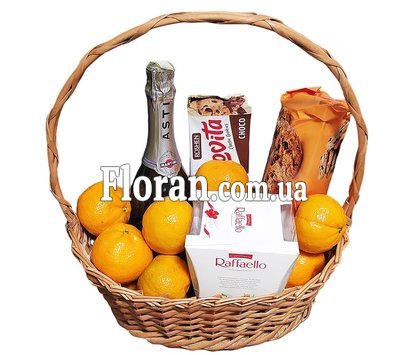 Gift basket with sweets