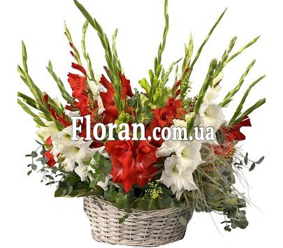 Кошик із гладіолусами