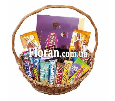 Gift basket with chocolate