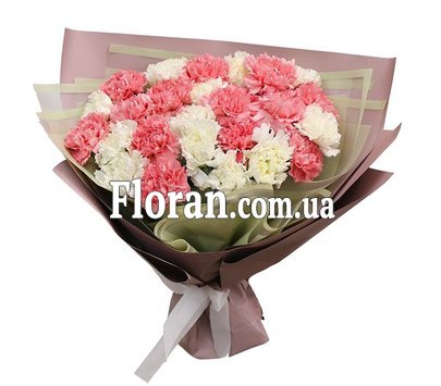 Красивый букет гвоздик