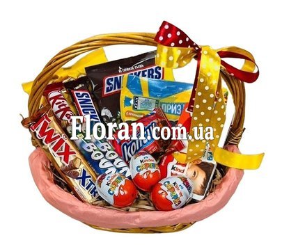 Small candy basket