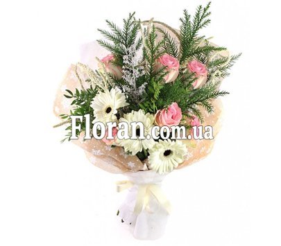 Новорічний букет з троянд та гербер