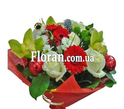 Новогодний букет с орхидеями