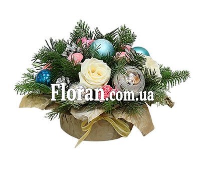 Новорічний подарунок композиція