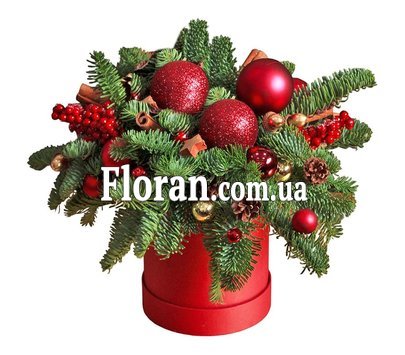 Christmas hat box with fir tree and decor