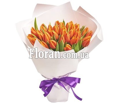 Оранжевые тюльпаны