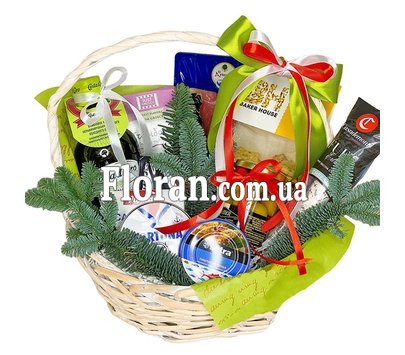 Продуктовий новорічний кошик