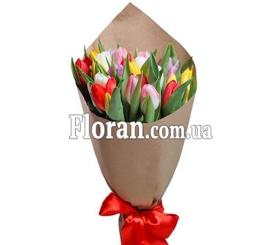 Різнокольорові тюльпани у крафті