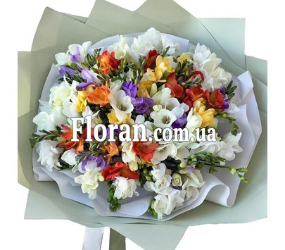 Шикарний букет із фрезії