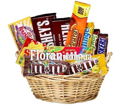 Вкусняшки в корзинке