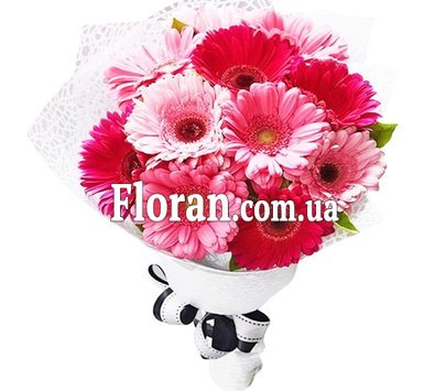 Женский букет из гербер