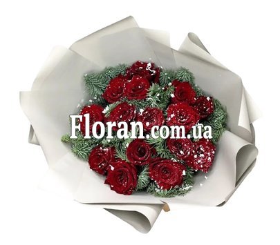 Зимовий букет червоні троянди