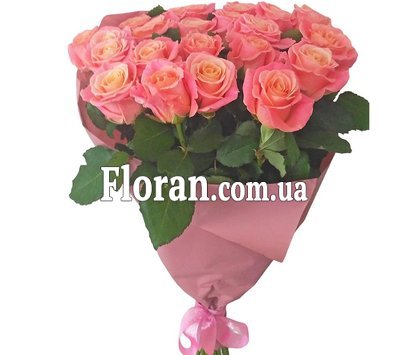 25 роз Мисс пигги в букете