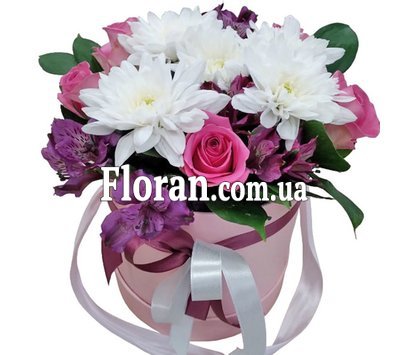 Букет квітів у коробочці
