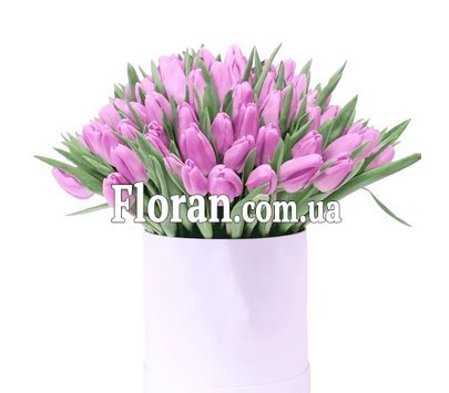 Букет бузкового кольору в коробці