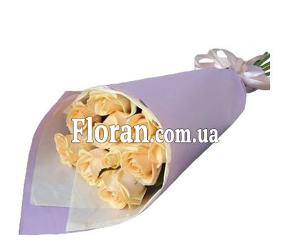 Букет у персикових тонах