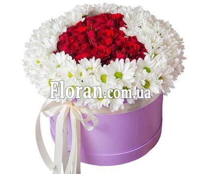Коробка квітів для коханої
