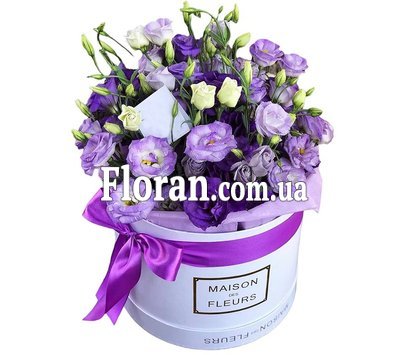 Коробка з фіолетовими еустомами