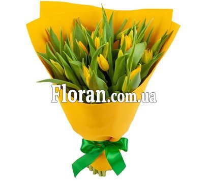 Красивий букет жовтих тюльпанів